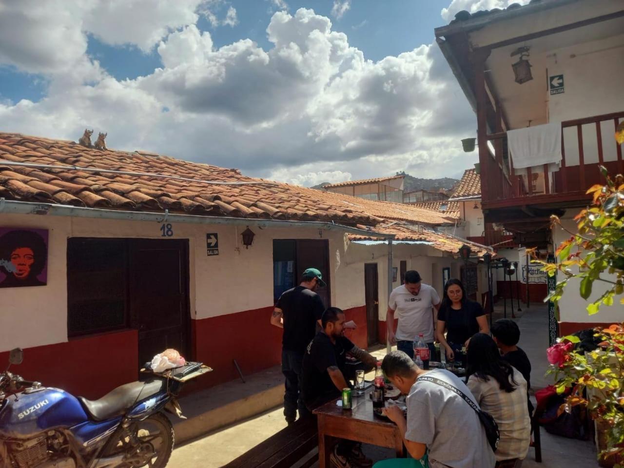 Hostel Rivendell קוסקו מראה חיצוני תמונה